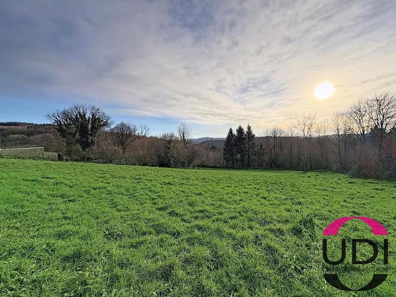 Terrain constructible - 3 070 m²