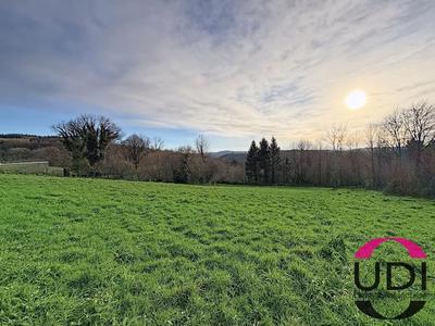 Terrain constructible - 3 070 m²
