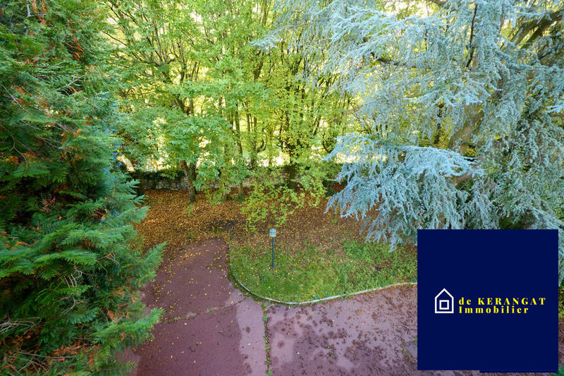 Maison - 186 m² - 7 pièces