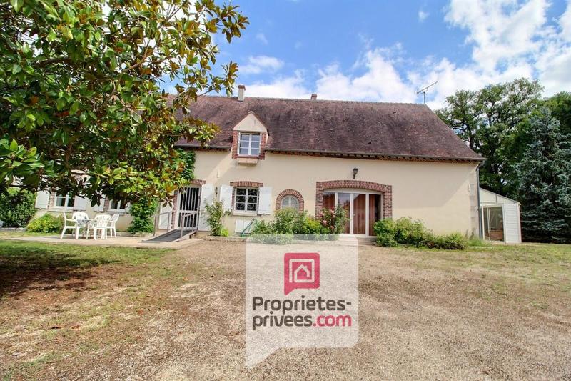 Maison - 210 m² - 6 pièces