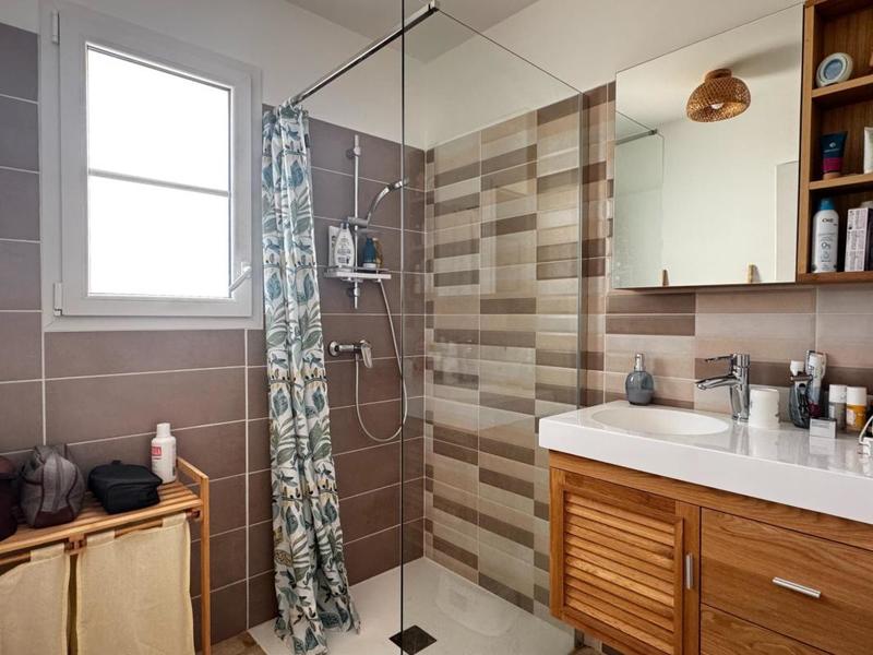 Maison traditionnelle - 96 m² - 4 pièces