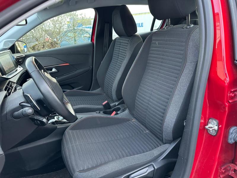 Peugeot 208 Essence 100 Cv s&amp;S Eat8 Active Jantes 16 / Sieges Avt Chauffants Radars Recul ...