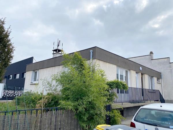 Maison - 99 m² - 6 pièces