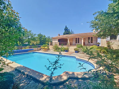 Maison - 107 m² - 4 pièces