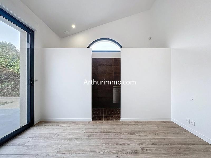 Maison - 186 m² - 6 pièces