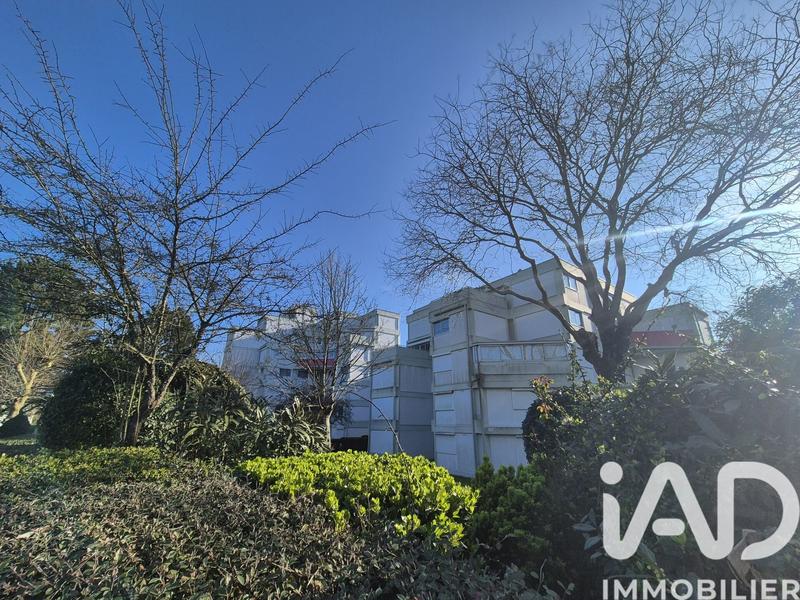 Appartement - 79 m² - 4 pièces