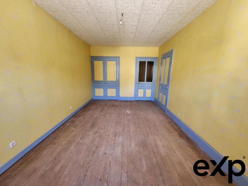 Maison traditionnelle - 150 m² - 6 pièces