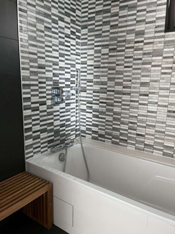 Appartement - 98 m² - 5 pièces