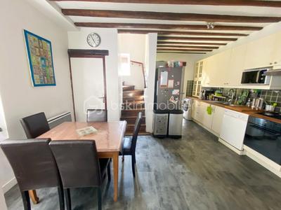 Maison de ville - 85 m² - 4 pièces