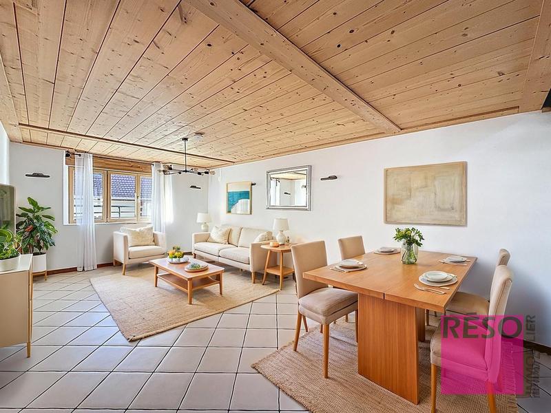 Appartement - 186 m² - 7 pièces