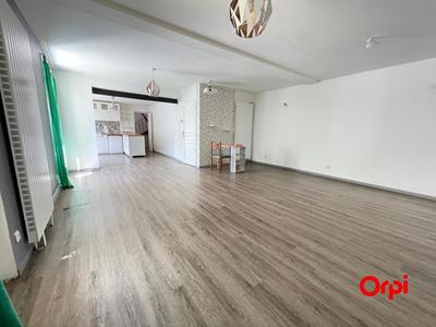 Maison - 175 m² - 7 pièces