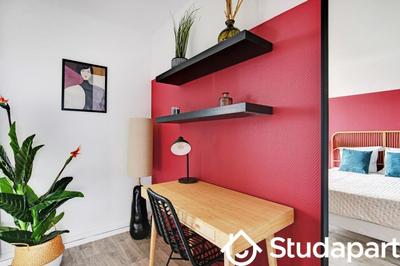 Chambre - 10 m² - 1 pièce