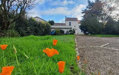 Maison - 190 m² - 8 pièces