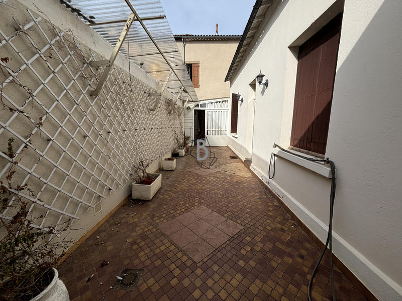 Maison - 166 m² - 6 pièces