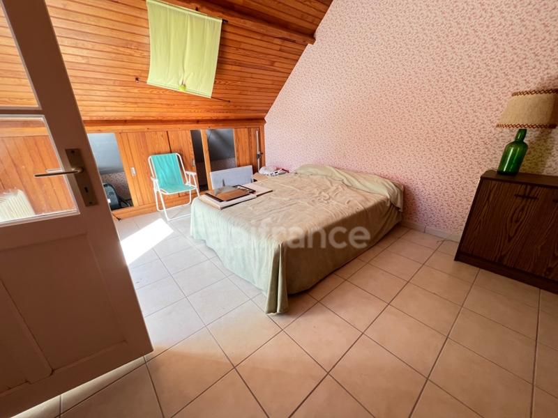 Longère - 195 m² - 8 pièces