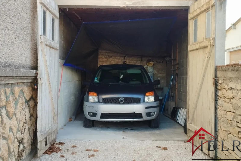 Maison - 158 m² - 8 pièces