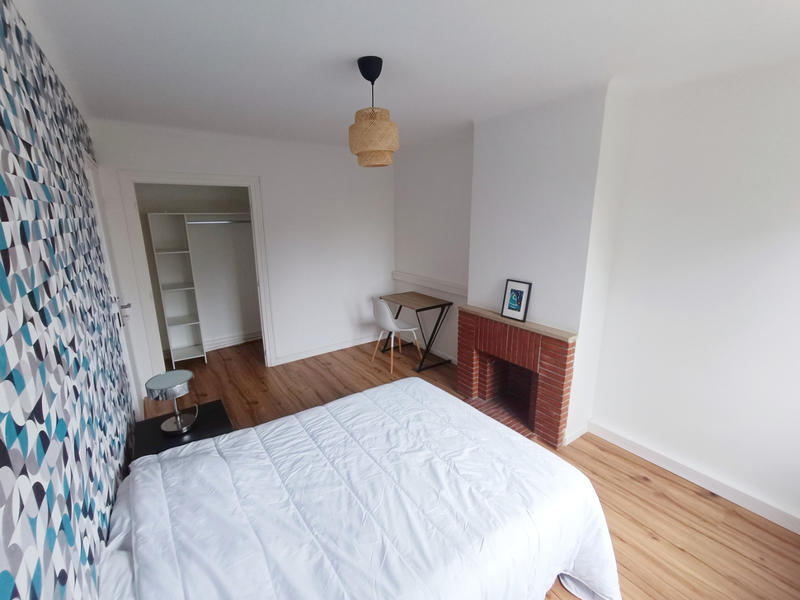 Appartement - 95 m² - 5 pièces