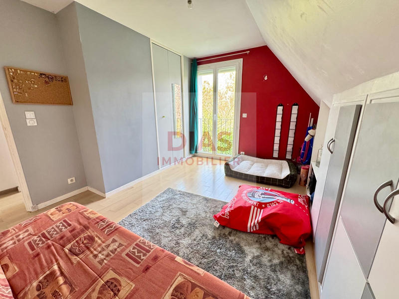 Maison - 155 m² - 7 pièces