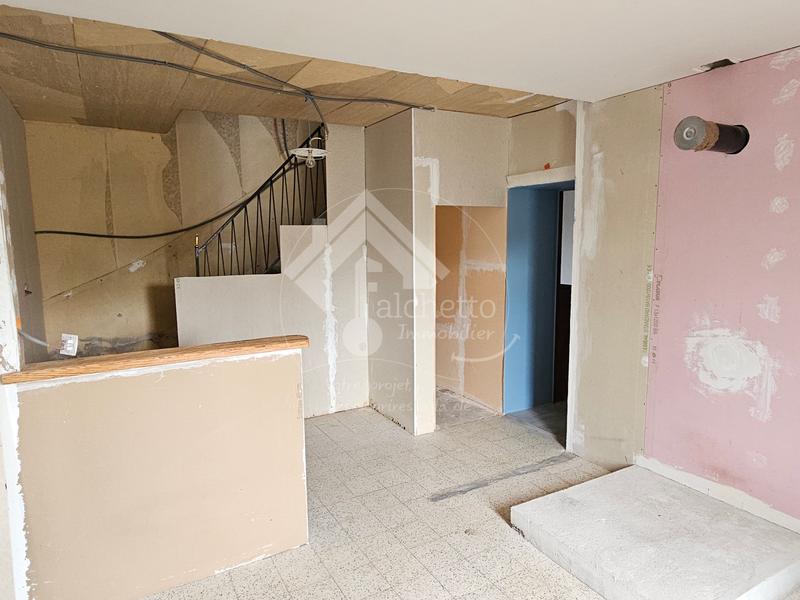 Maison de village - 100 m² - 4 pièces