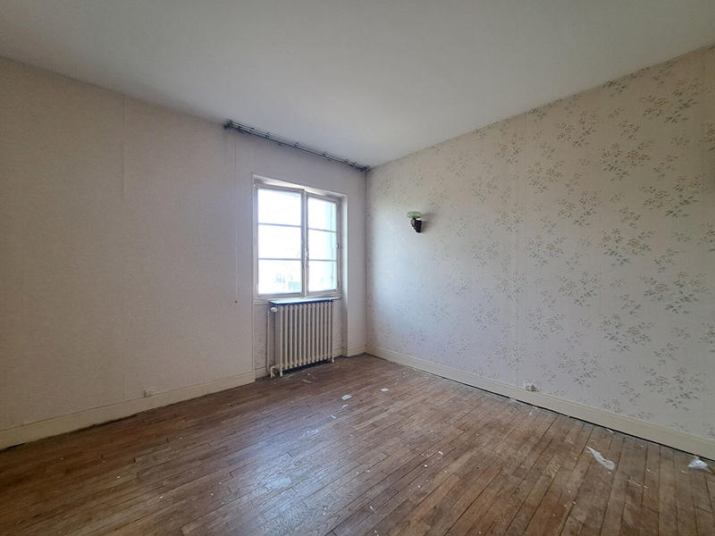 Maison - 110 m² - 6 pièces