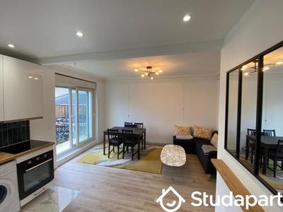 Chambre - 9 m² - 1 pièce