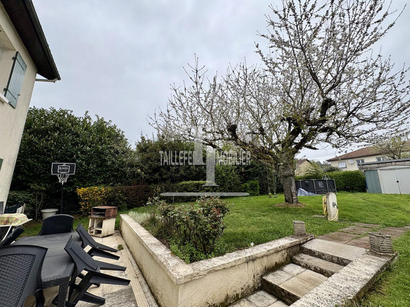 Maison - 133 m² - 6 pièces