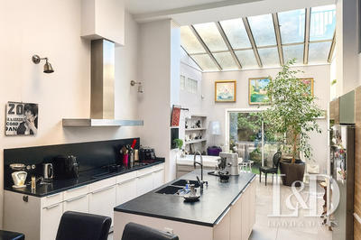 Duplex - 195 m² - 7 pièces