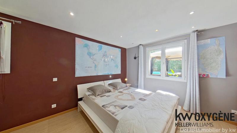 Villa - 172 m² - 6 pièces