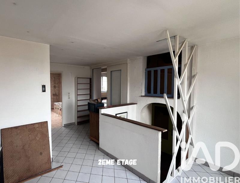 Maison de village - 400 m² - 15 pièces