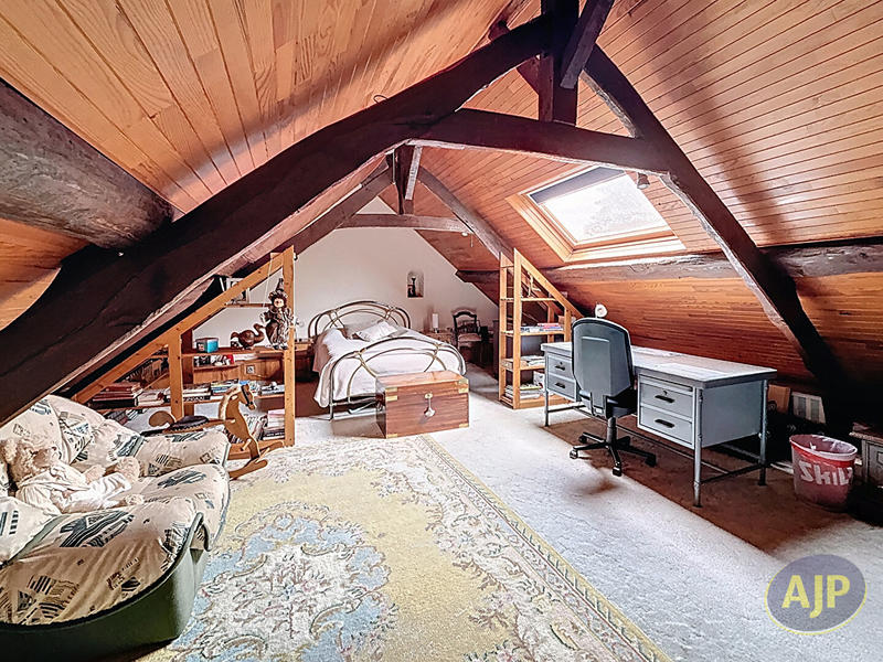 Maison - 155 m² - 6 pièces