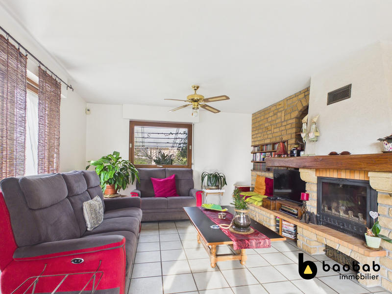 Maison - 160 m² - 5 pièces