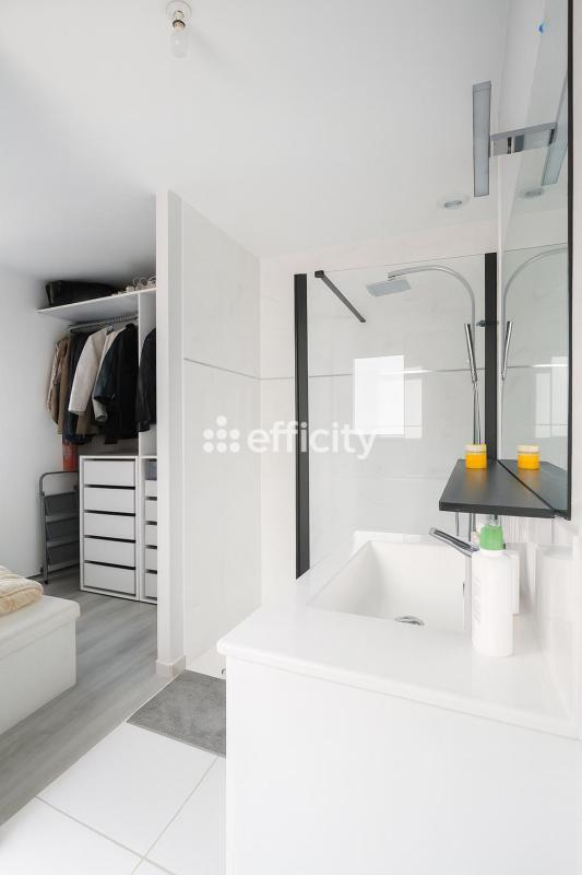 Pavillon - 108 m² - 5 pièces