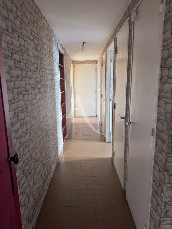 Appartement - 107 m² - 5 pièces