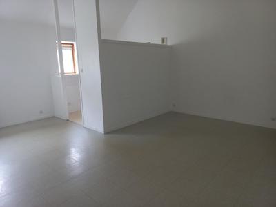 Appartement ancien - 83 m² - 4 pièces