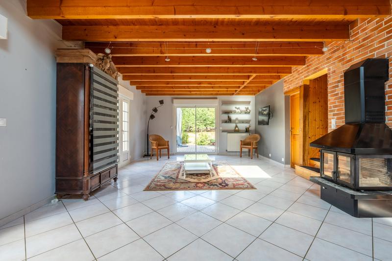 Maison - 195 m² - 7 pièces