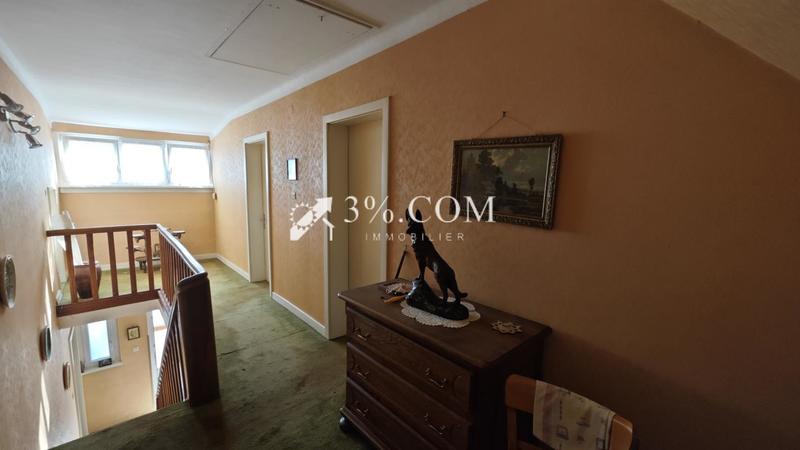 Propriété - 202 m² - 8 pièces