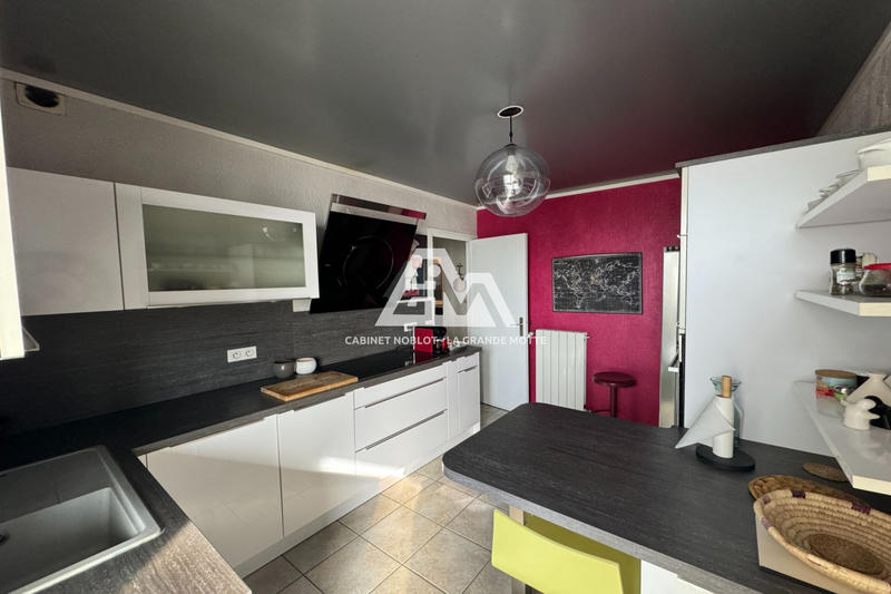 Appartement - 102 m² - 4 pièces