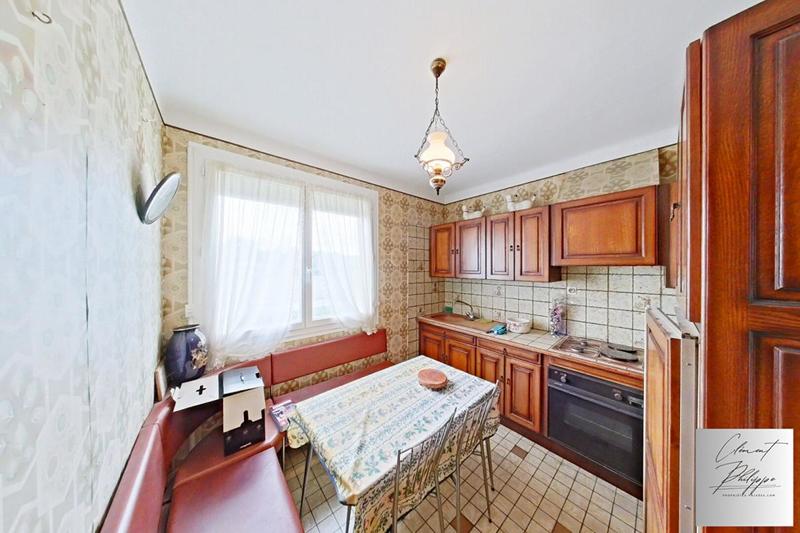 Maison - 174 m² - 7 pièces