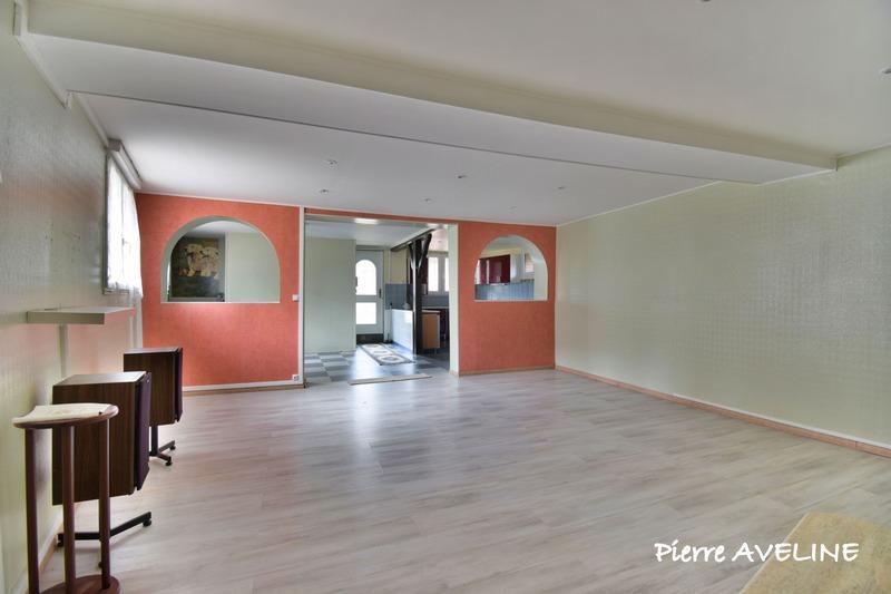 Maison - 187 m² - 7 pièces