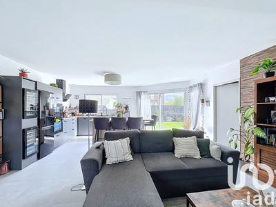 Maison - 96 m² - 4 pièces