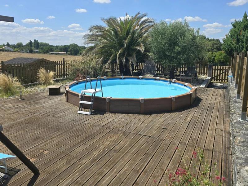 Maison - 207 m² - 9 pièces