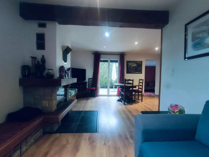 Maison - 107 m² - 7 pièces