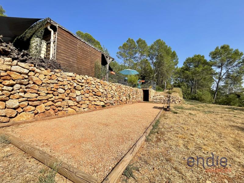 Maison - 147 m² - 6 pièces