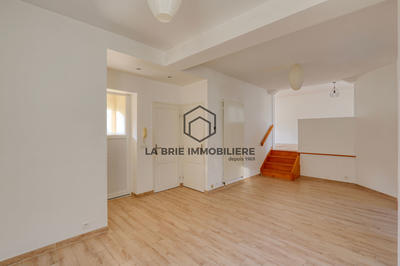 Maison - 124 m² - 6 pièces