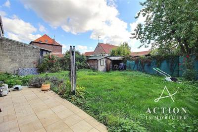 Maison - 83 m² - 4 pièces