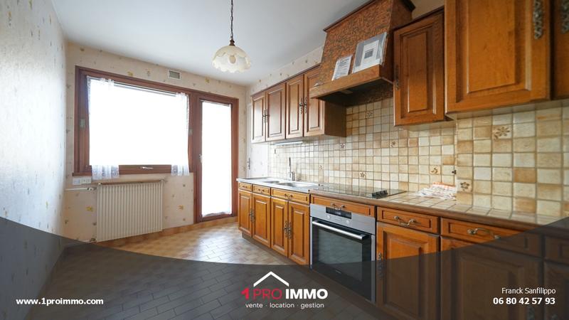 Appartement - 84 m² - 4 pièces
