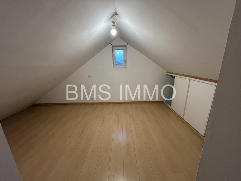 Maison - 94 m² - 4 pièces