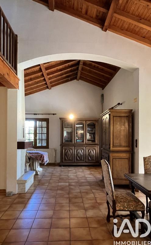 Maison - 194 m² - 8 pièces