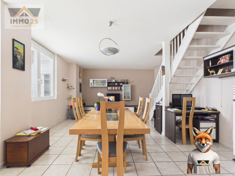 Appartement - 100 m² - 4 pièces