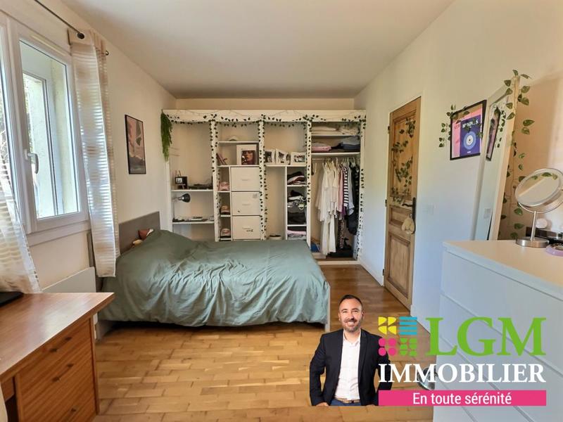 Villa - 245 m² - 7 pièces